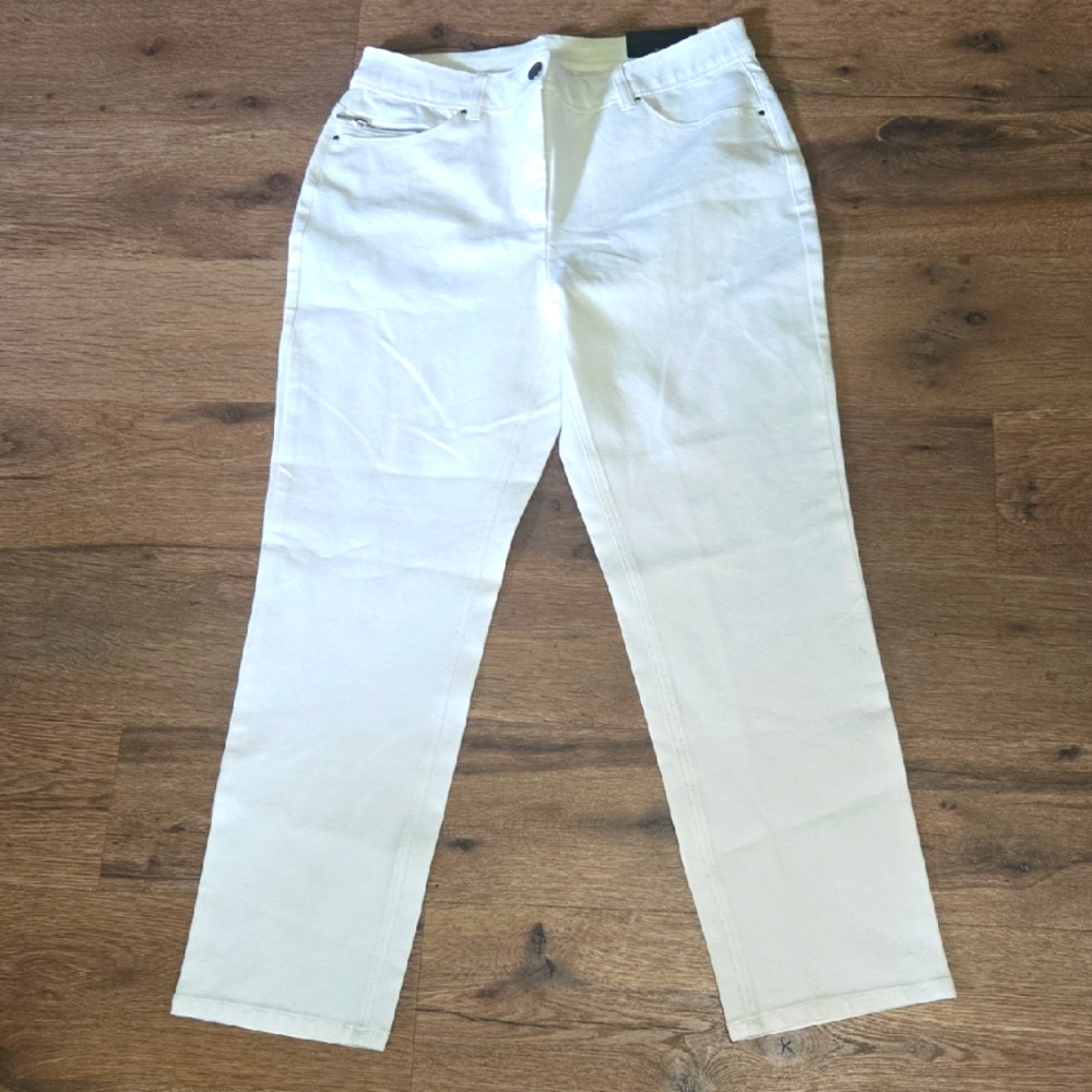 White‎ Straight-Leg Pants